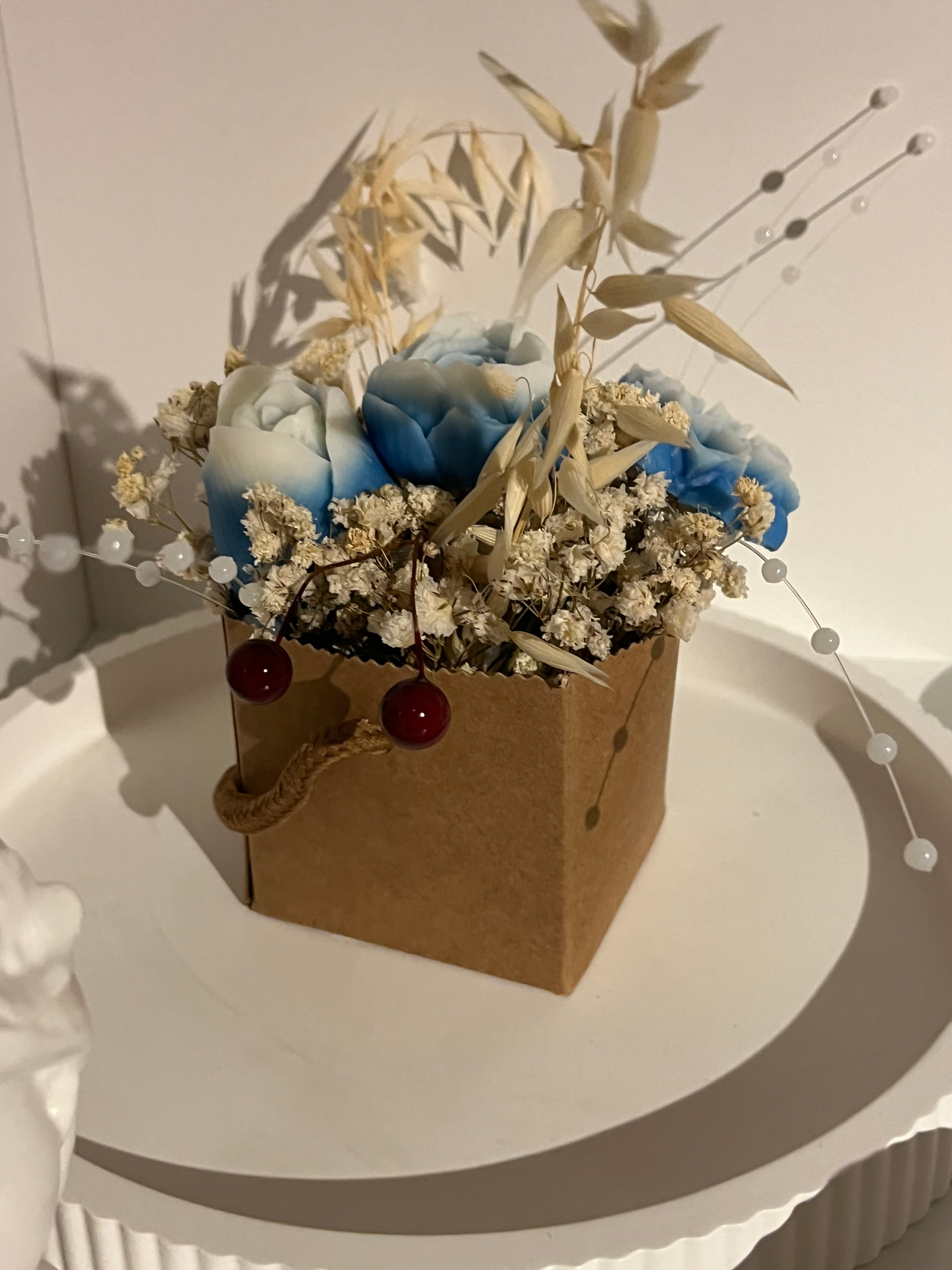 Mini Blumenbouquet blau/beige